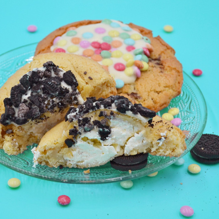 La petite Sara Cafetería Pastelería en Madrid Tartas artesanales Cookies rellenas